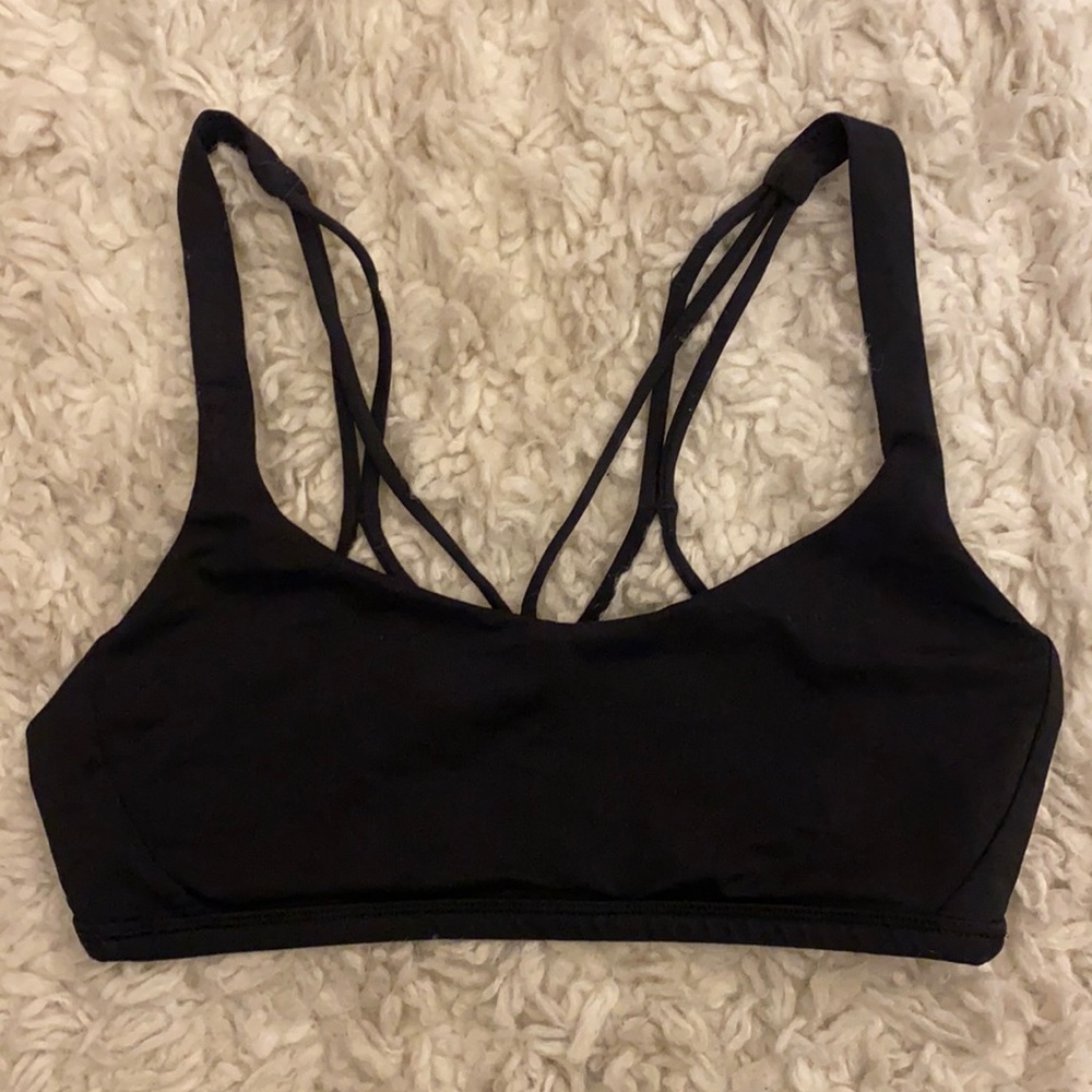 Lululemon Ebb To Street II sports bra